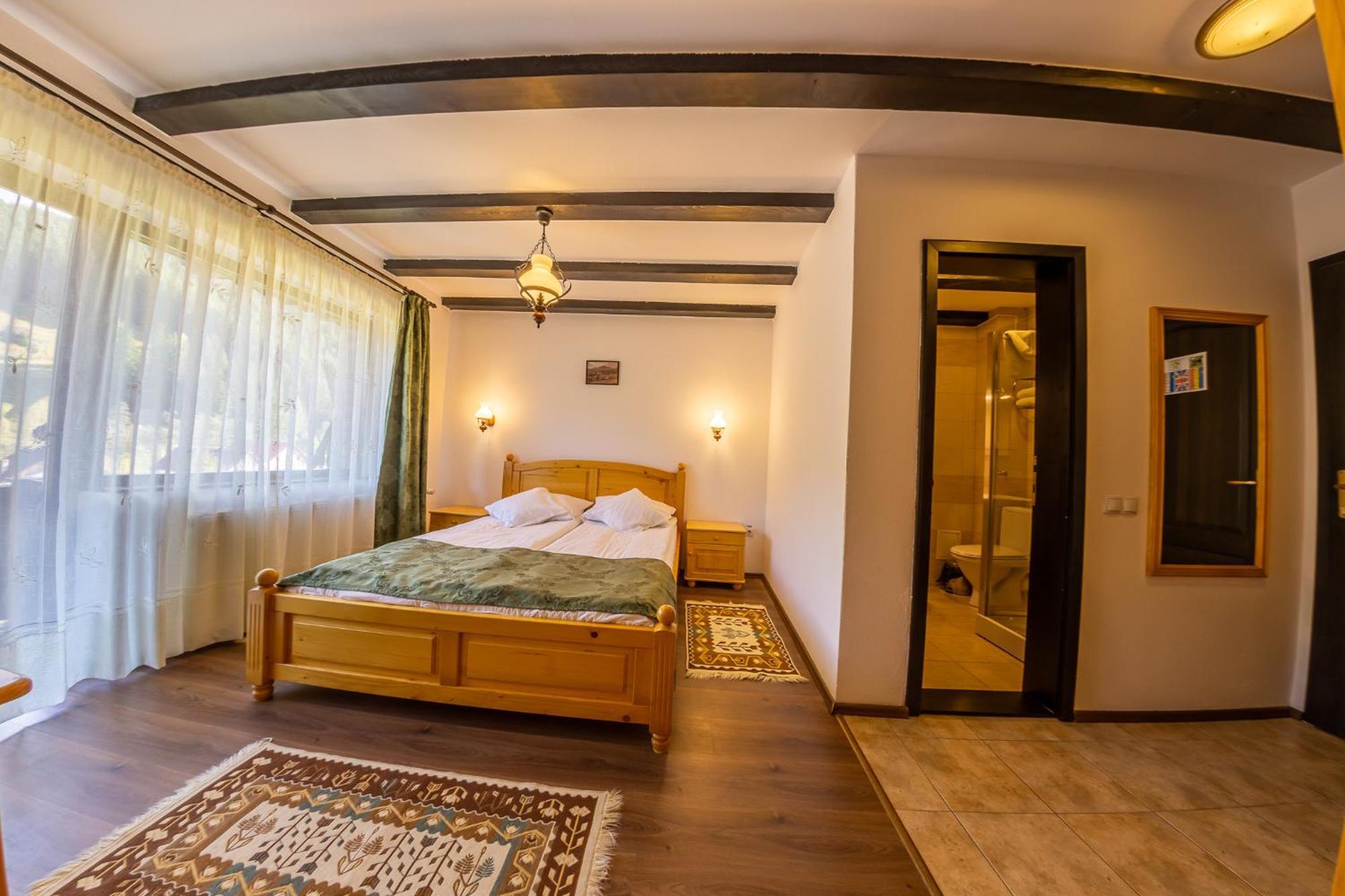 Poiana Soarelui Bed and Breakfast Moeciu De Sus Buitenkant foto