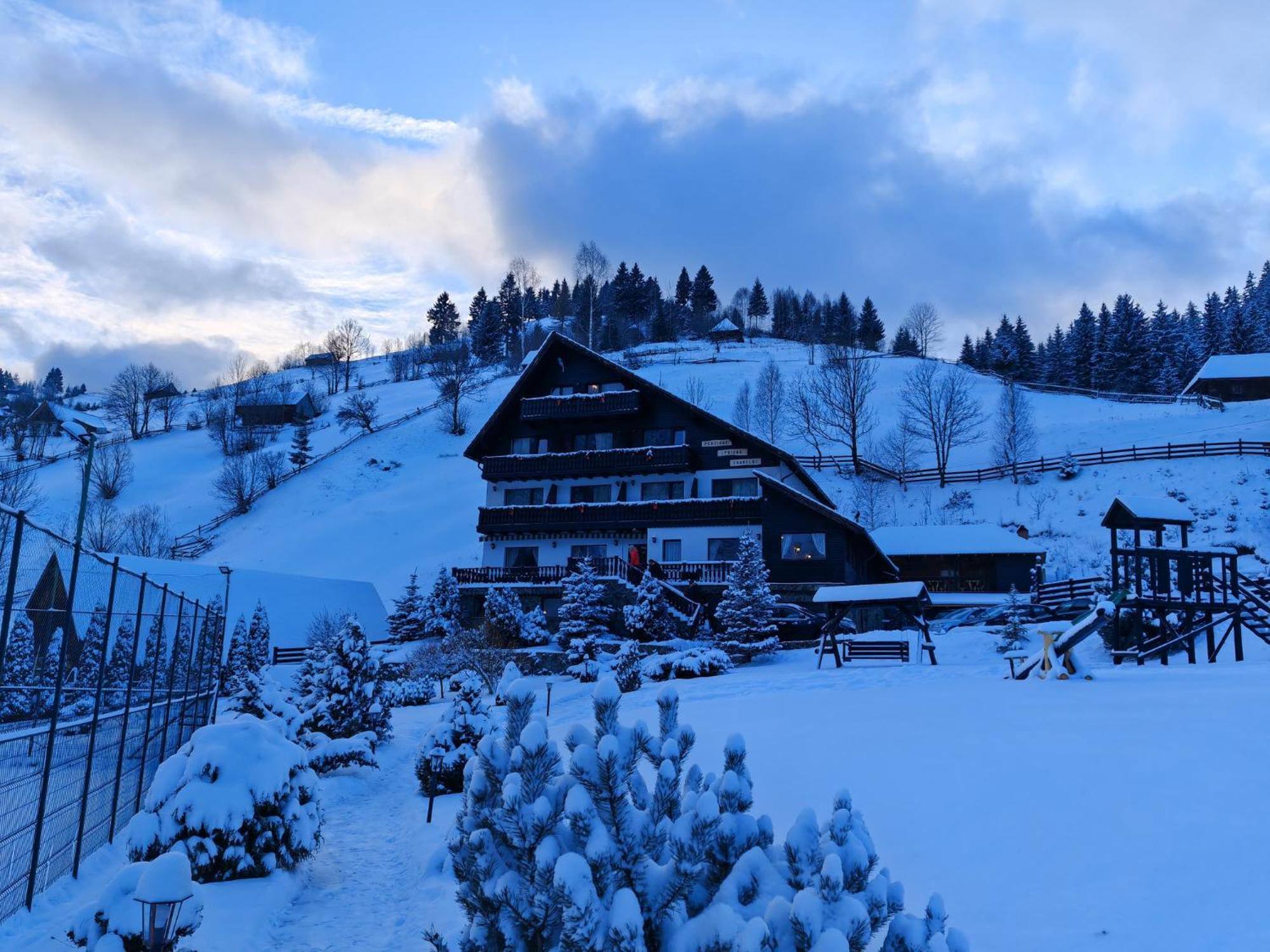 Poiana Soarelui Bed and Breakfast Moeciu De Sus Buitenkant foto