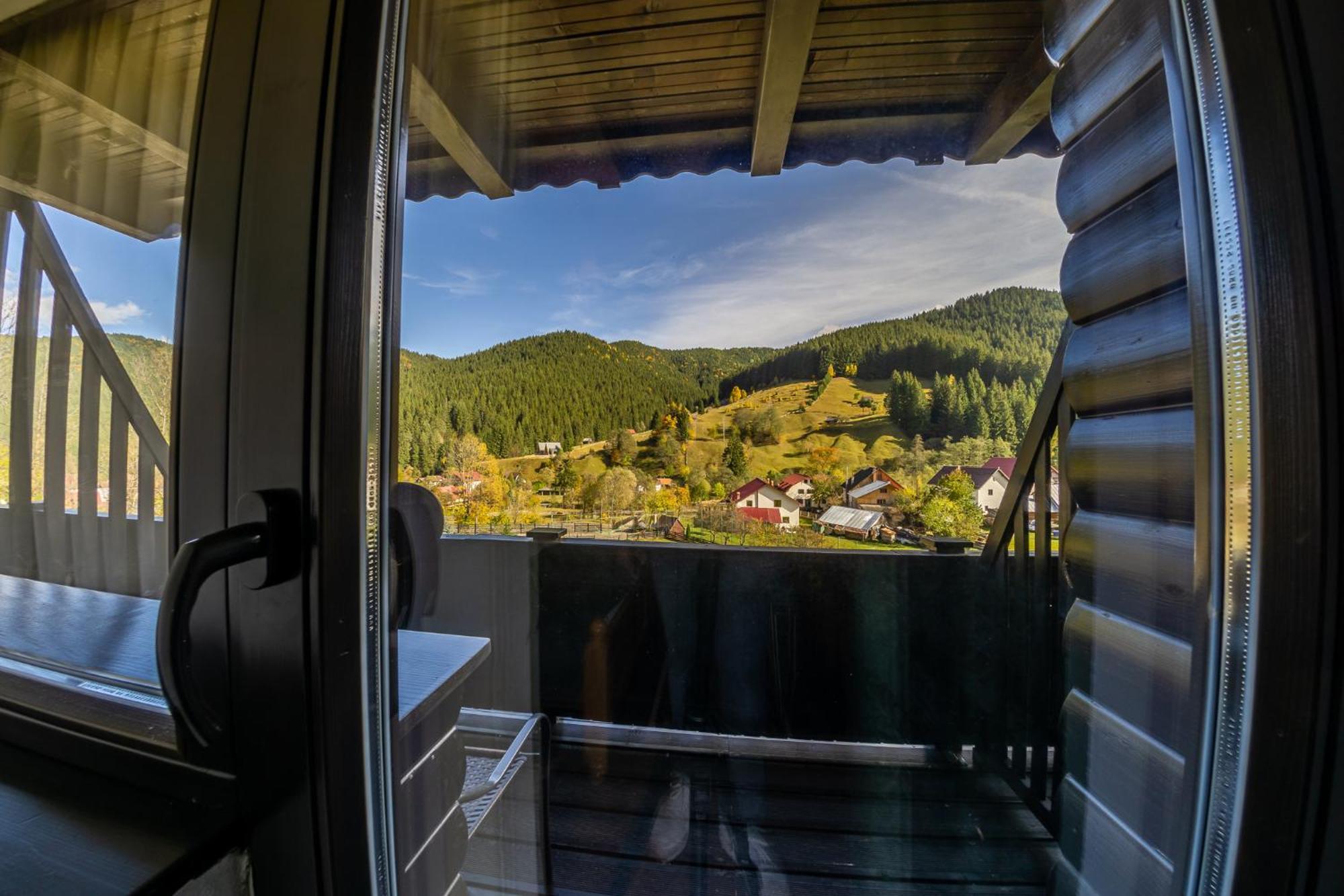 Poiana Soarelui Bed and Breakfast Moeciu De Sus Buitenkant foto
